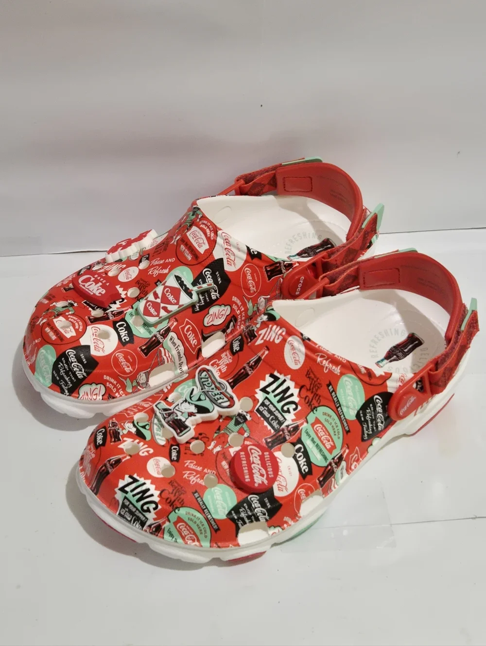 Crocs Men's Size 8/Womens Size 10‎ Limited Edition Coca-Cola With Box